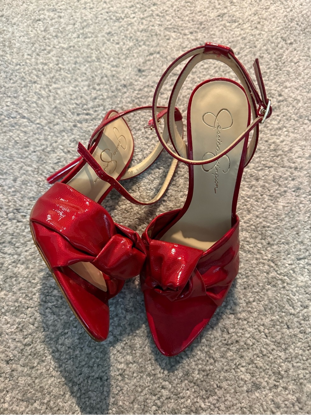 Jessica simpson bow heels